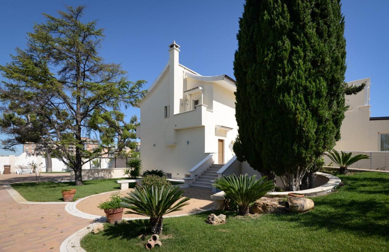 Casa Agapantus Con Piscina Da Giugno Apartment Bari Luaran gambar